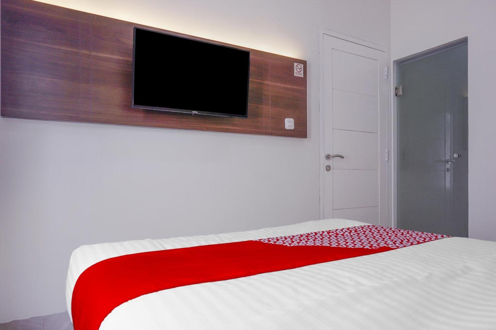 Hotel Super Oyo 90115 Near Pasar Baru Dżakarta Zewnętrze zdjęcie